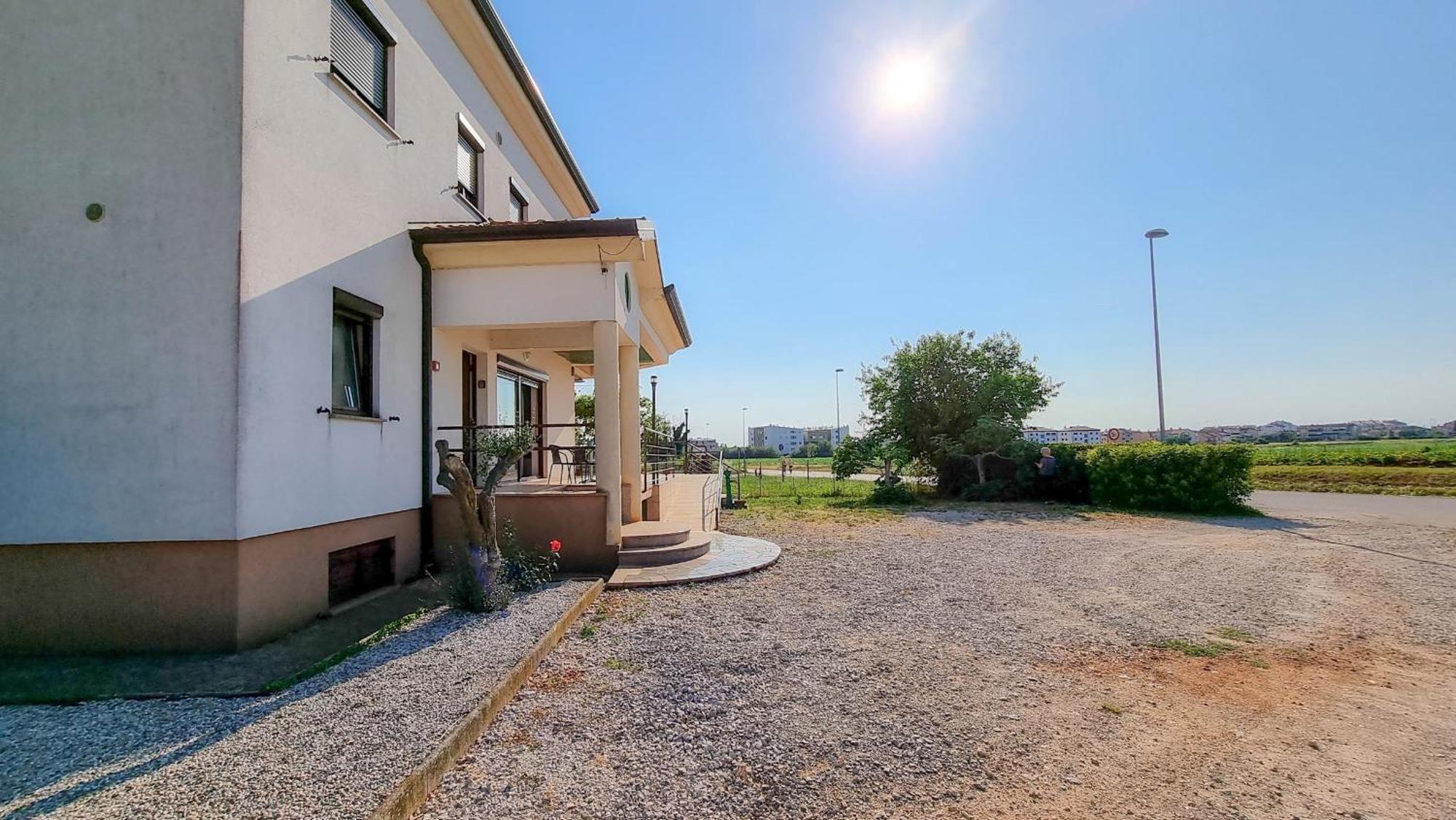 Dani Apartment Umag Exterior photo